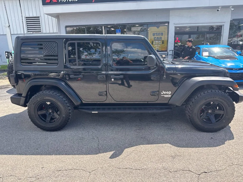 Used 2019 Black Clearcoat Jeep Unlimited Sport S image 5