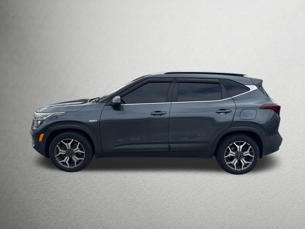 Used 2022 Gray Kia EX image 6