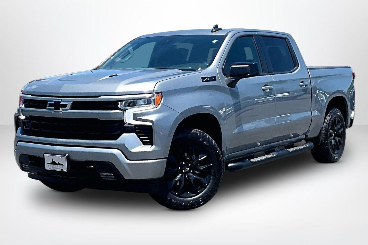 Used 2024 Sterling Gray Metallic Chevrolet 4WD Crew Cab Short Bed RST image 3