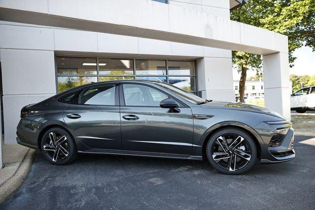 New 2026 Portofino Gray Hyundai N Line image 3