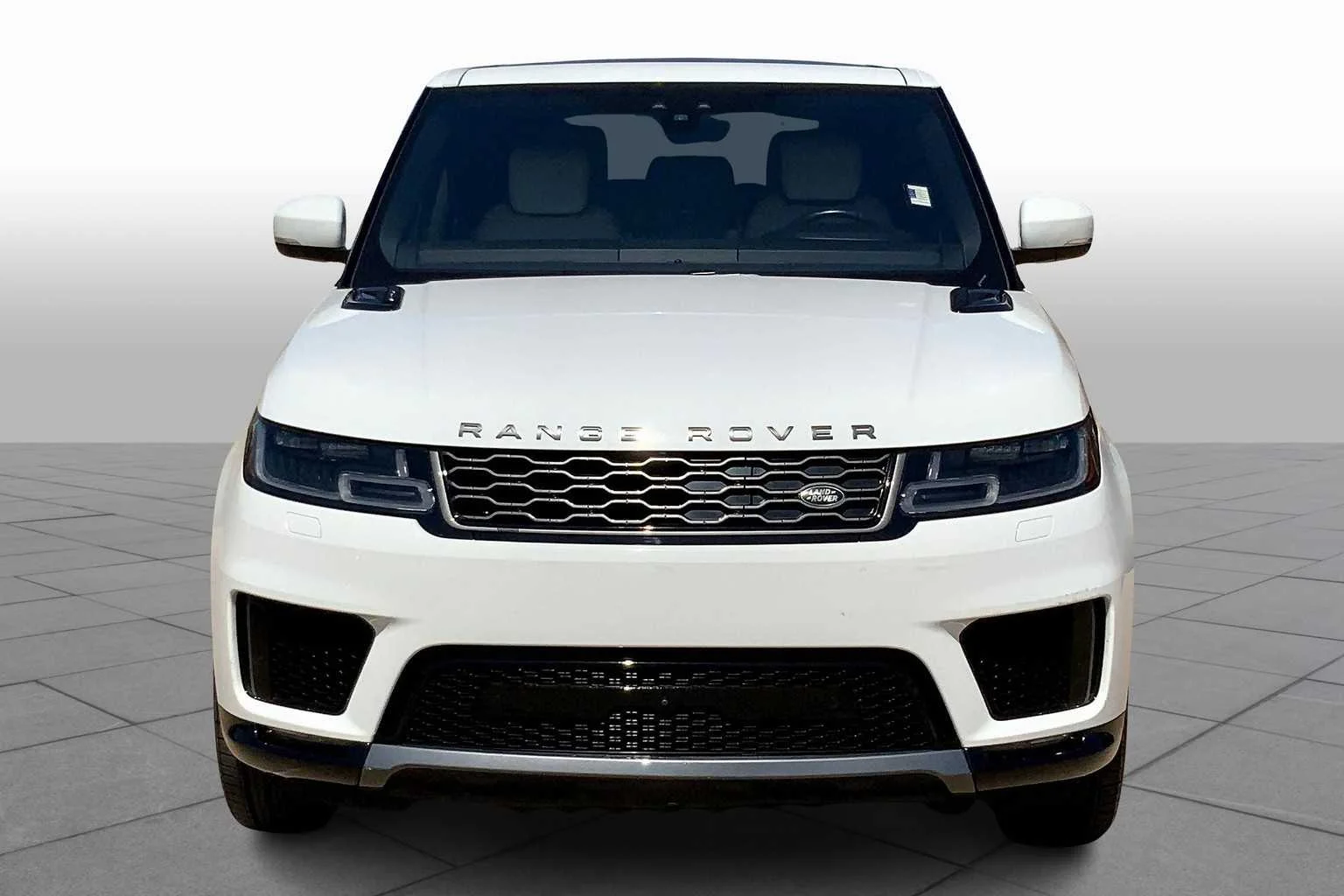 Used 2021 Fuji White Land Rover HSE Silver Edition image 8