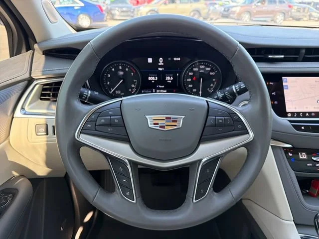 Used 2021 INFRARED TINTCOAT Cadillac FWD Premium Luxury image 10