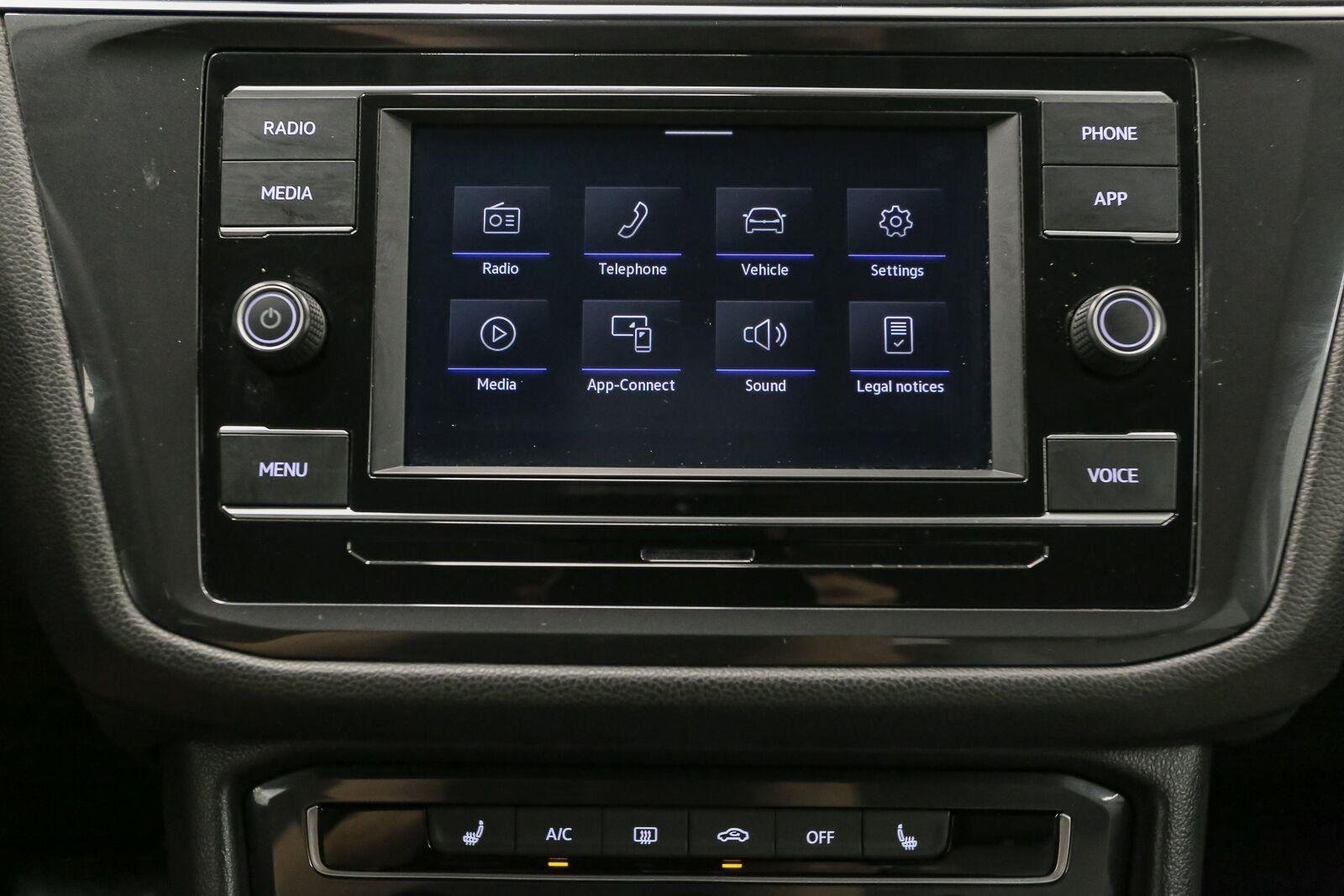 Used 2022 Deep Black Pearl Volkswagen S image 25