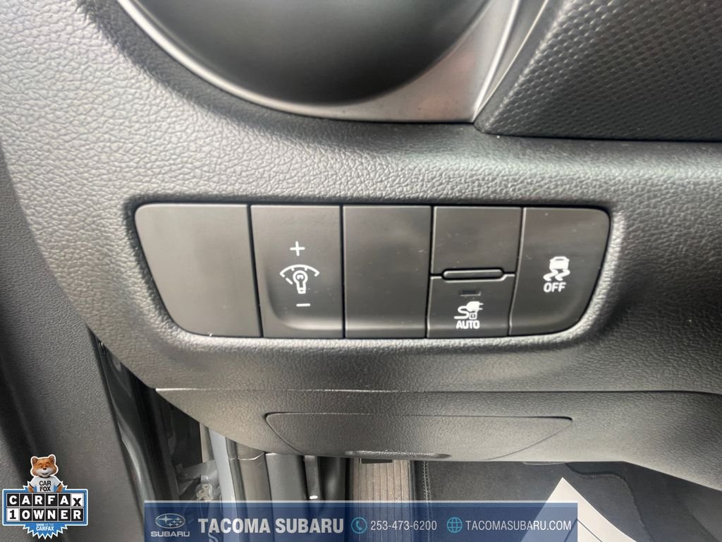 Used 2023 Gray Hyundai SE image 23