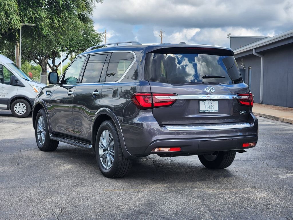 Used 2024 Gray INFINITI LUXE image 5