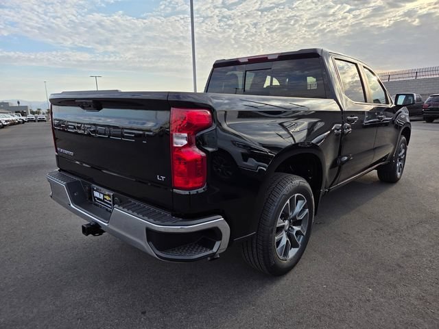 New 2026 Black Chevrolet LT image 4