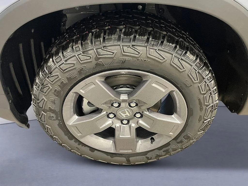 New 2026 Sonic Gray Pearl Honda TrailSport image 11