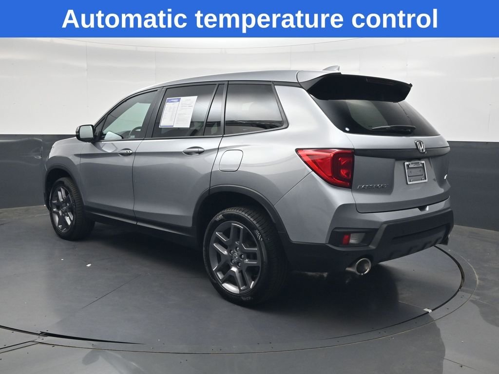 Used 2023  Honda EX-L image 6