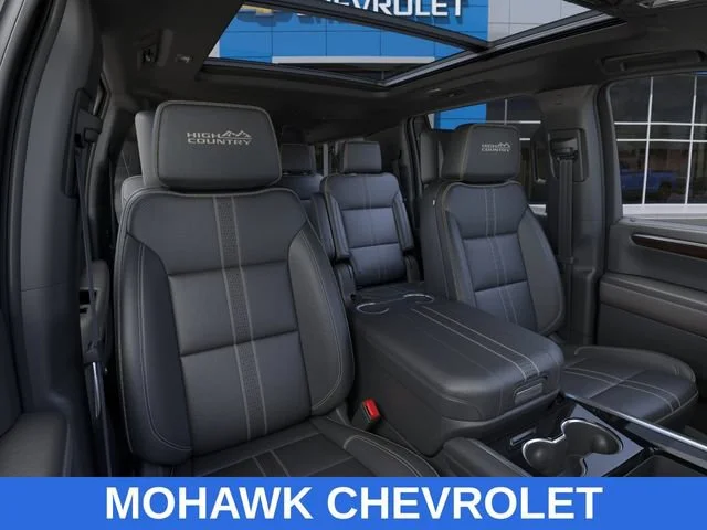 2026 Chevrolet Suburban High Country - Photo 16
