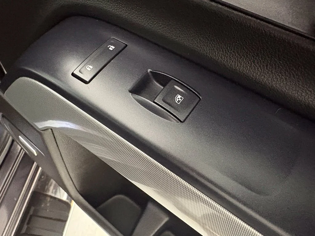 Used 2015 Gray Chevrolet LTZ image 13