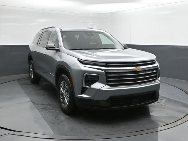 Used 2024 Gray Chevrolet LT image 17
