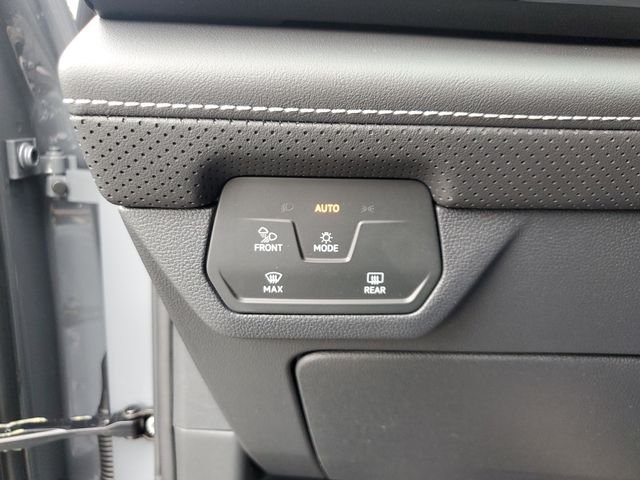 New 2026 Gray Volkswagen 2.0T SE w/Technology image 28