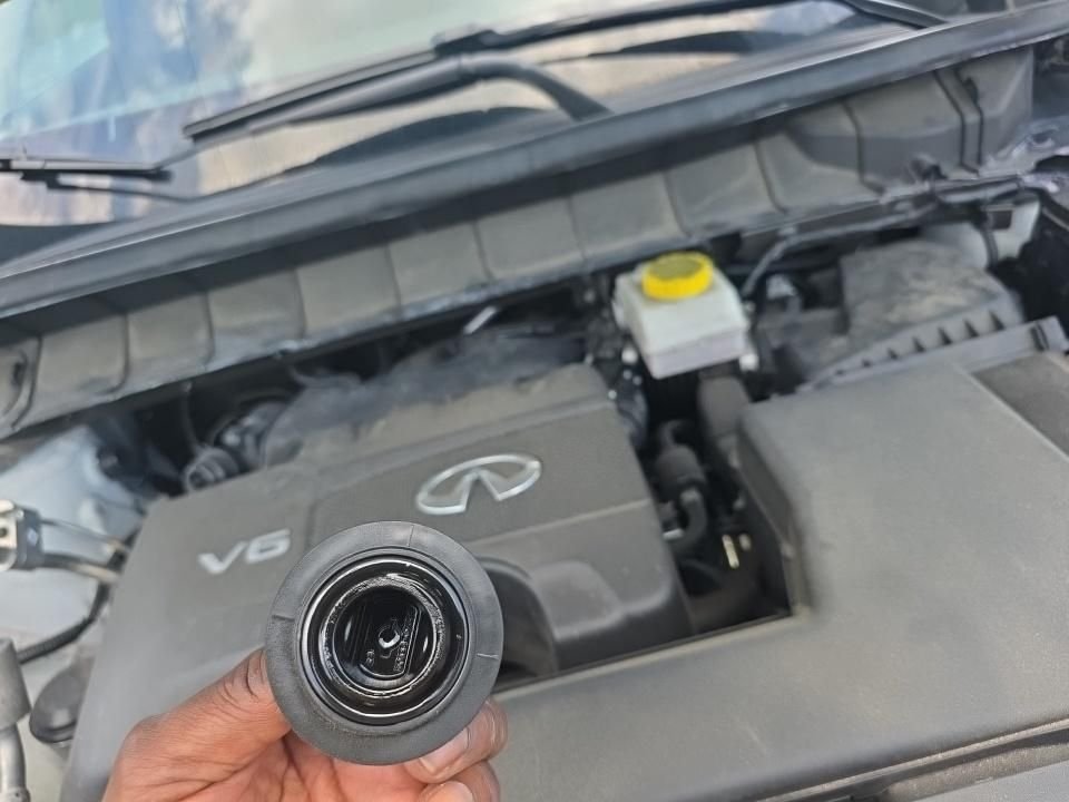 Certified Used 2023 White INFINITI Sensory image 8