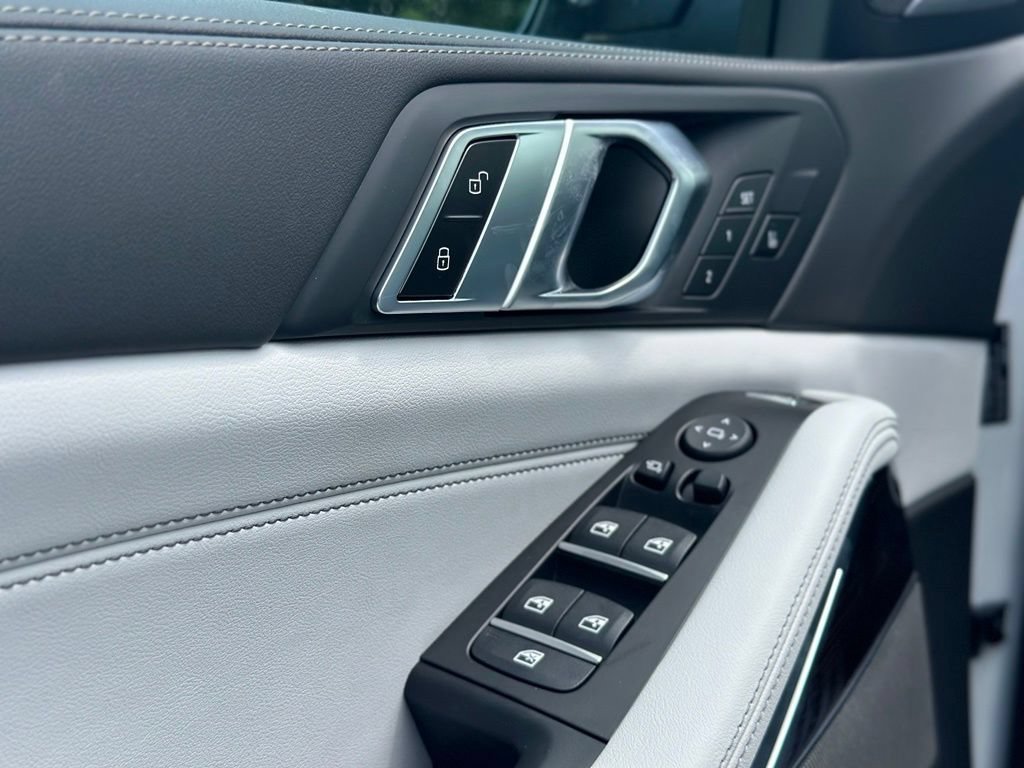 2026 BMW X5 40i - Photo 18