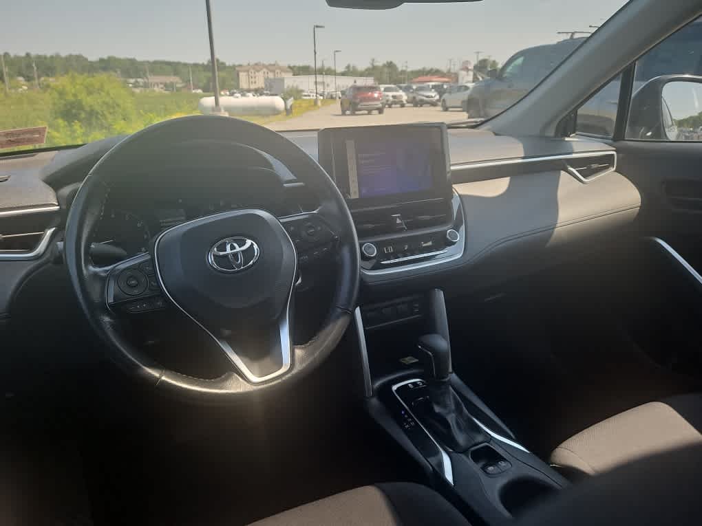 Used 2023 Jet Black Toyota LE image 11