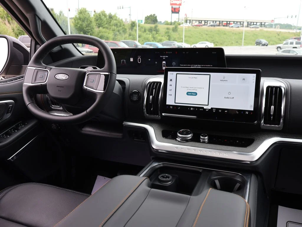 New 2026 Agate Black Metallic Ford Tremor® image 14