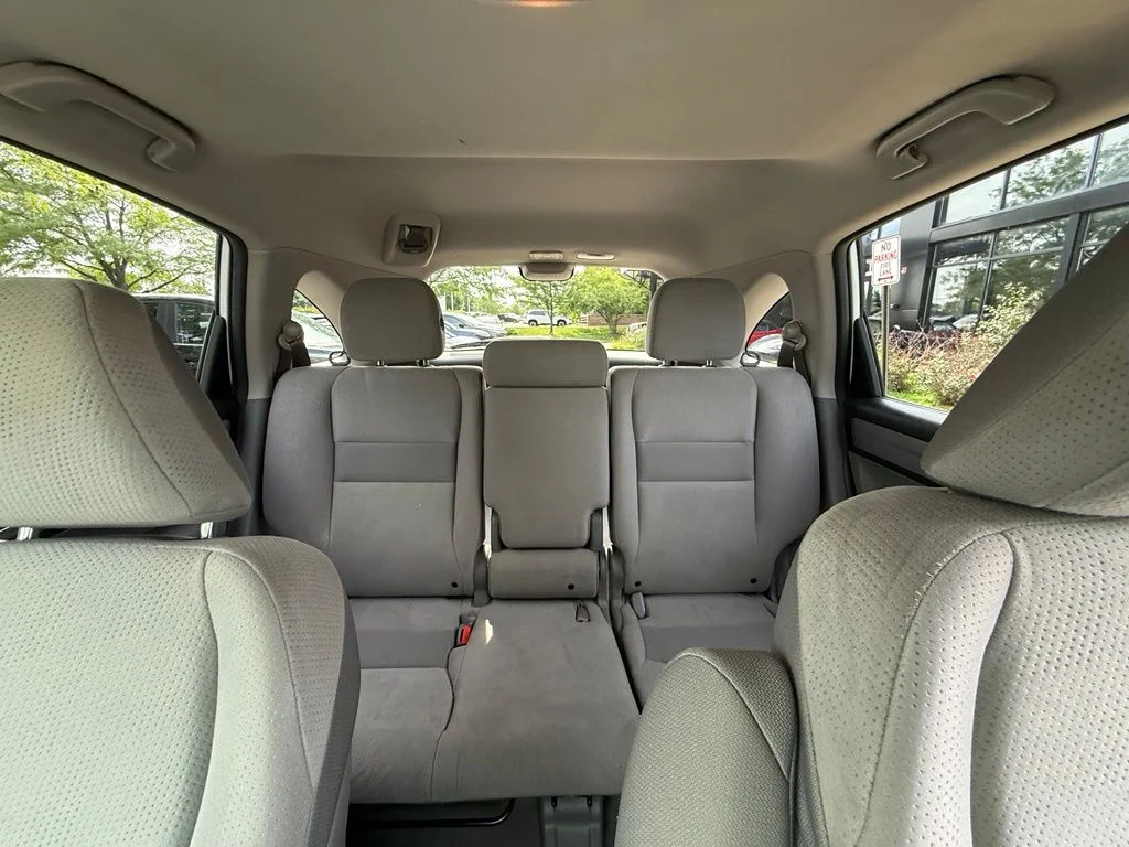 Used 2011  Honda EX image 19