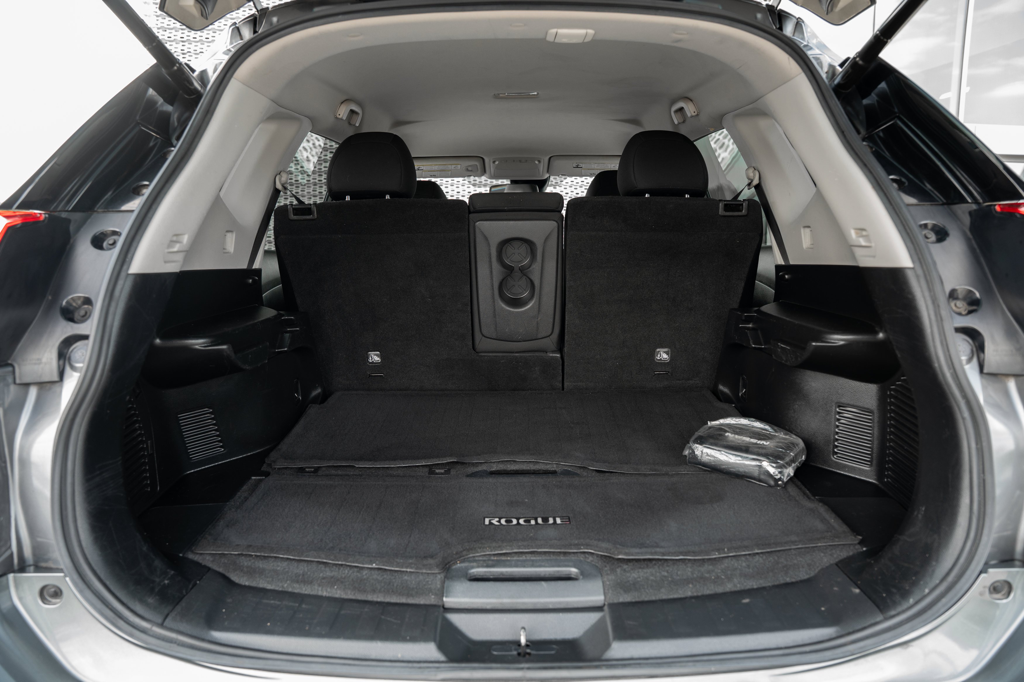 Used 2019 Gun Metallic Nissan SV image 22