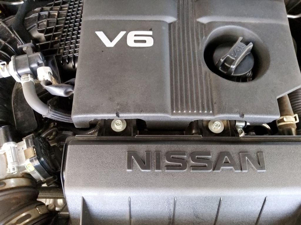 Used 2022 Blue Nissan SV image 21