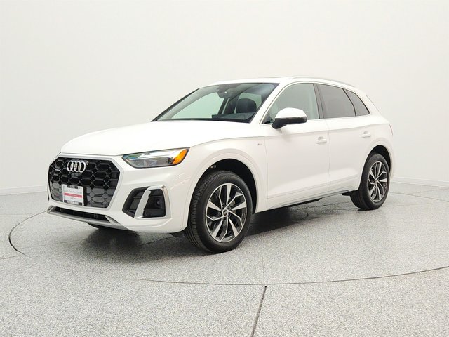 2023 Audi Q5 S line Premium Plus