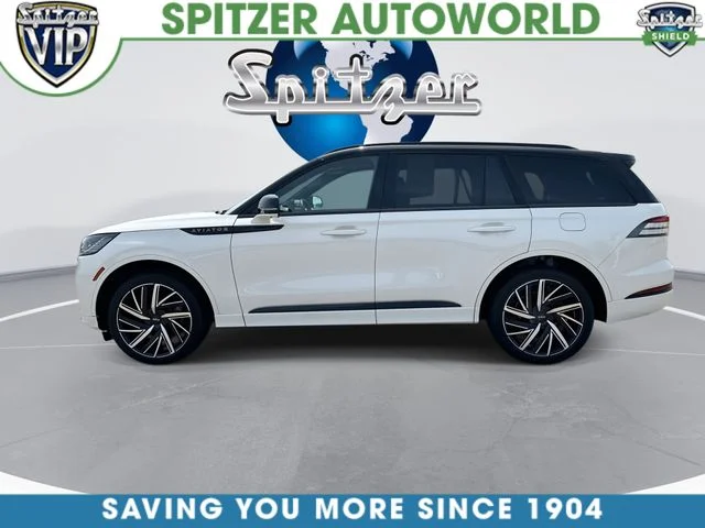 Used 2025 White Lincoln Black Label image 6