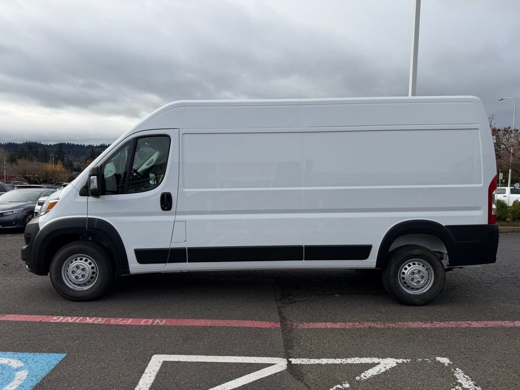New 2026 Bright White Clear-Coat Exterior Paint RAM High Roof image 5