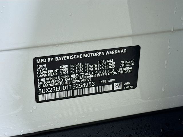 Used 2026 White Metallic BMW xDrive40i image 33