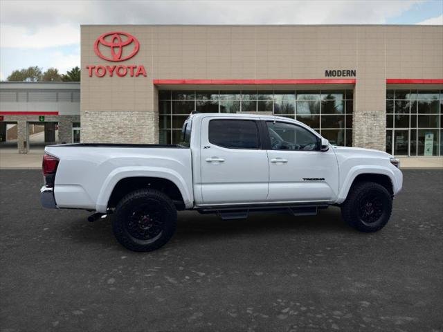 Certified Used 2022 ICE CAP Toyota  image 6
