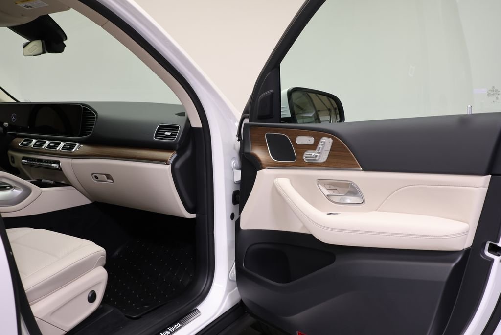 Used 2026 Polar White Mercedes-Benz GLE 350 image 48