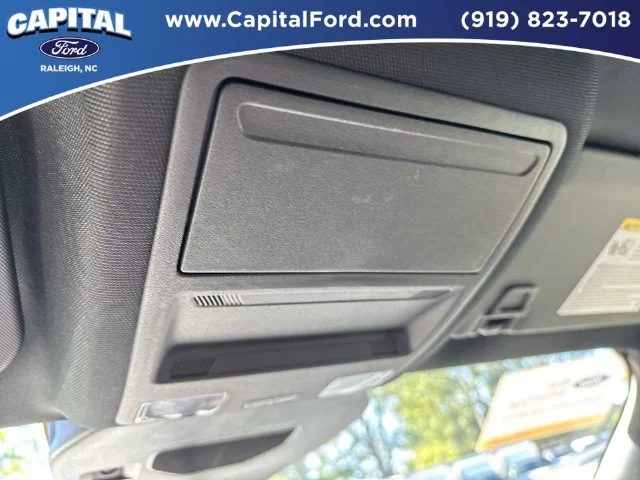 Used 2025 Gray Ford ST-Line image 32