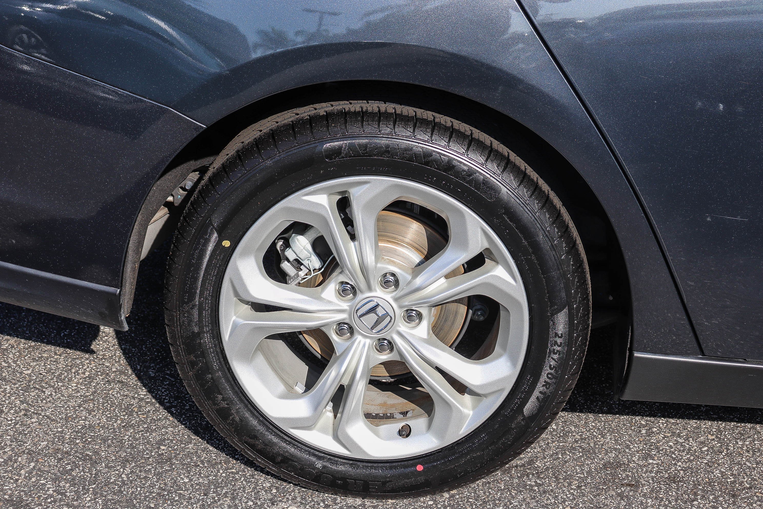 2024 Honda Accord LX - Photo 44