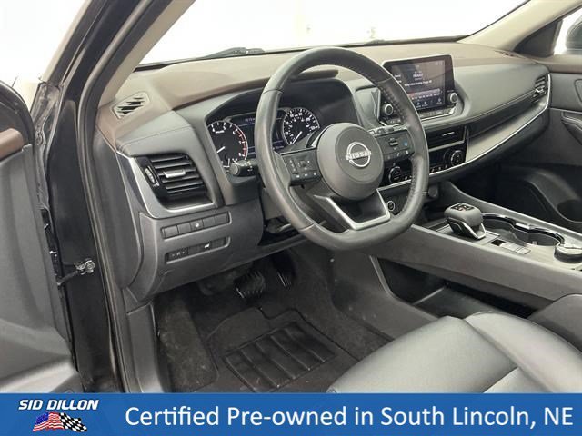 Used 2023 Super Black Nissan SV image 15