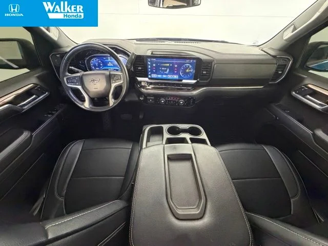 Used 2023 Blue Chevrolet RST image 15