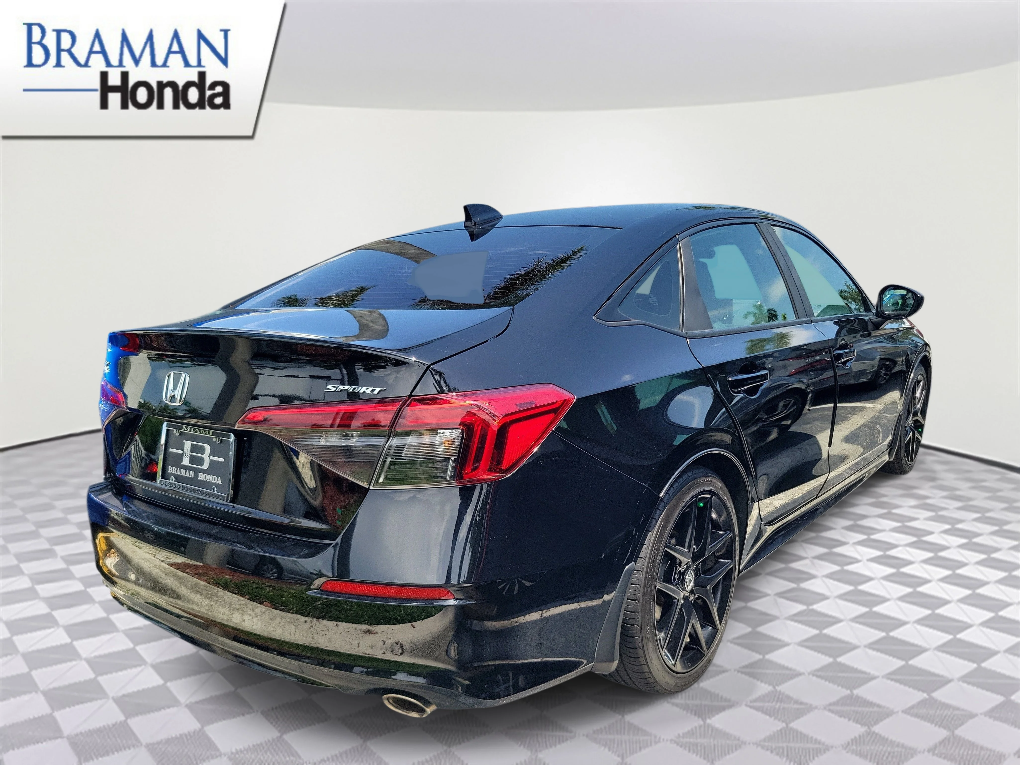 Certified Used 2022 Crystal Black Pearl Honda SPORT image 4