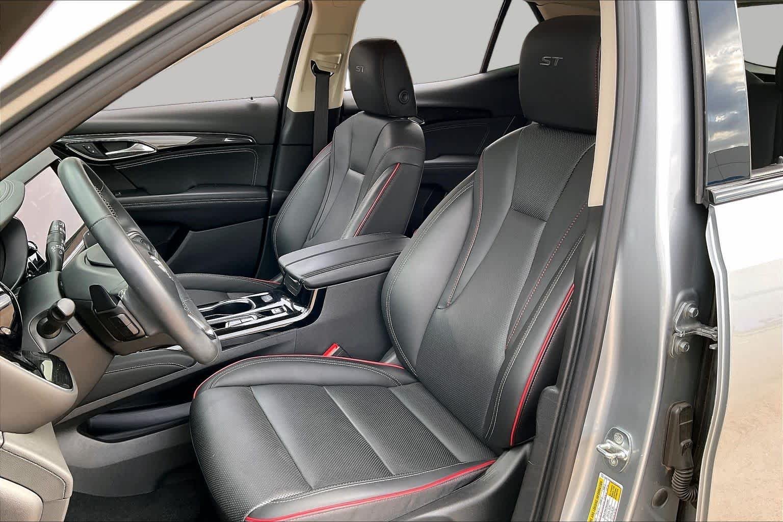 Used 2023 Moonstone Gray Metallic Buick Essence image 9