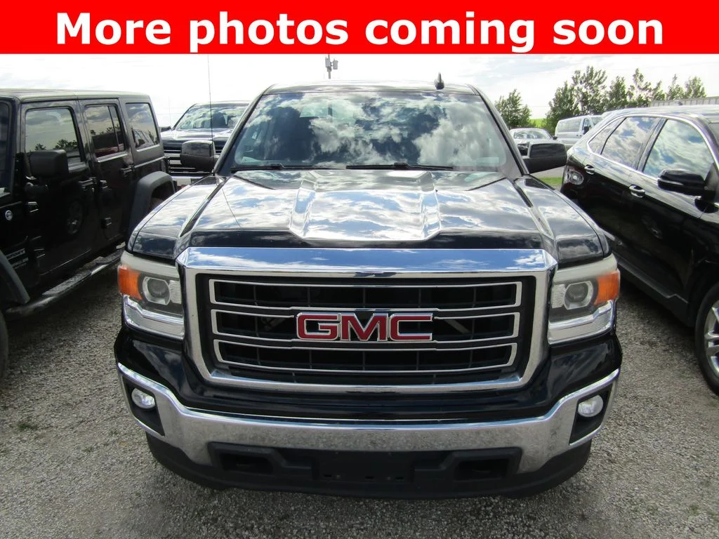 Used 2015 Onyx Black GMC SLE image 8
