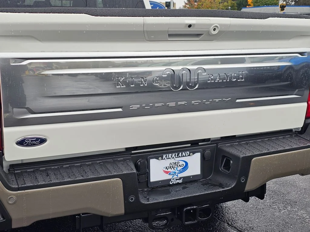 New 2026 Star White Metallic Tri-Coat Ford F-250® King Ranch® image 16