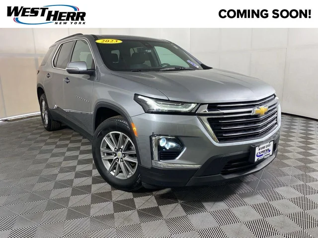 2023 Chevrolet Traverse LT