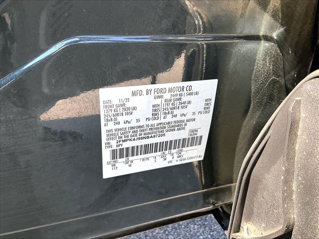 Used 2022 Green Ford SEL image 36