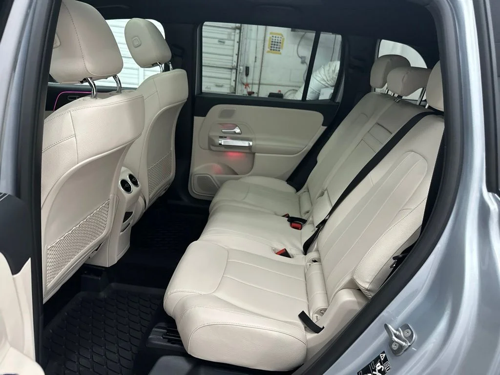 New 2026 Silver Mercedes-Benz GLB 250 image 23