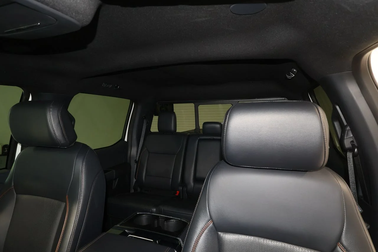 Used 2025 White Ford Lariat image 18