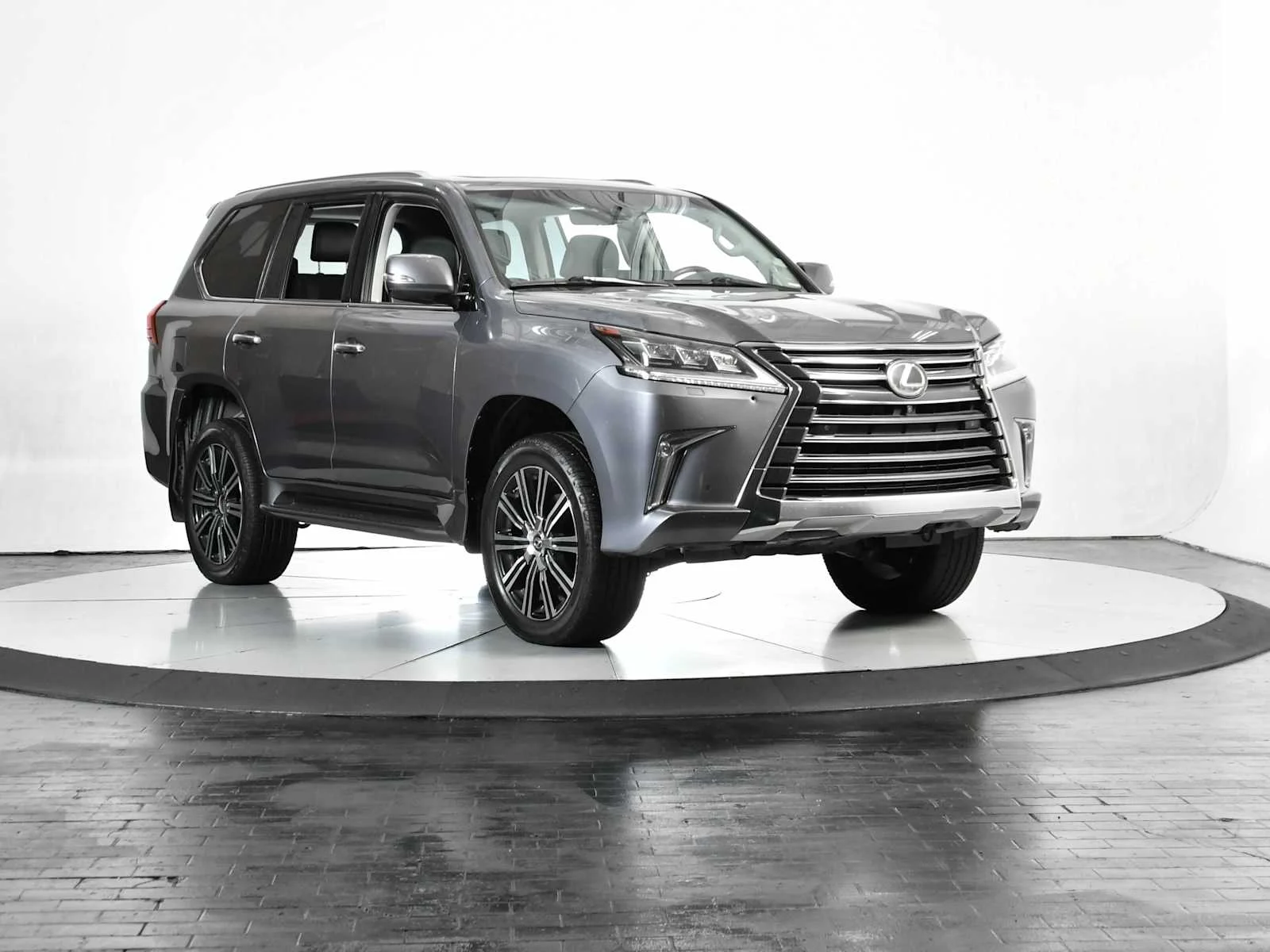 Used 2020 Nebula Gray Pearl Lexus  image 10