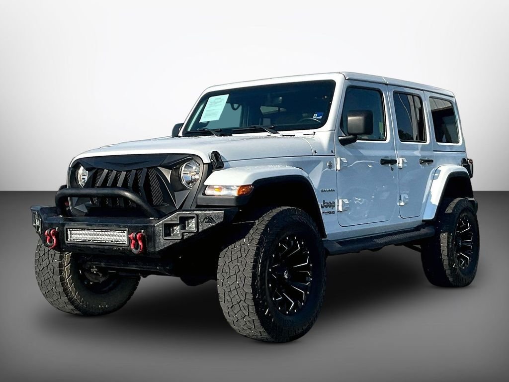 Used 2022 White Jeep Unlimited Sahara image 3