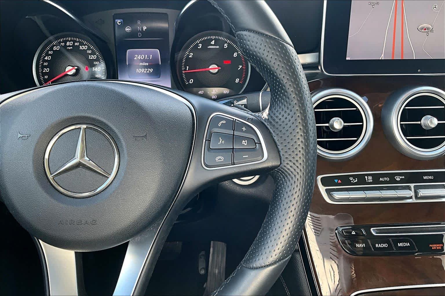 Used 2016 designo Cardinal Red Metallic Mercedes-Benz GLC 300 image 24