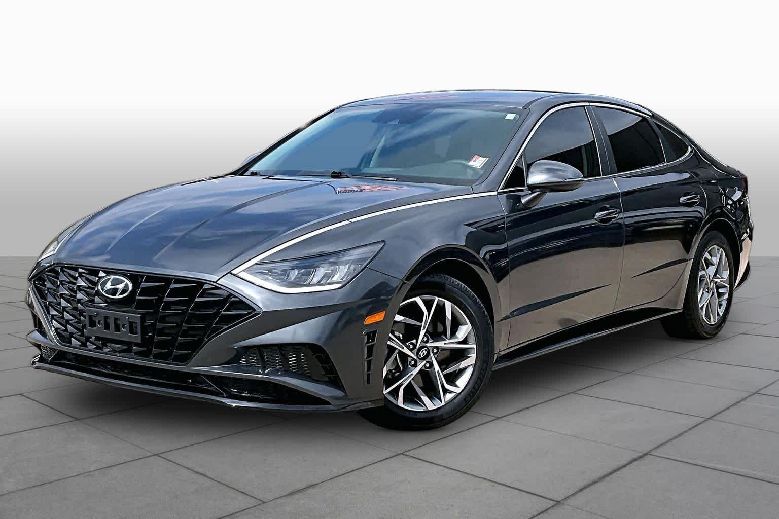 Used 2023 Portofino Gray Hyundai SEL image 2