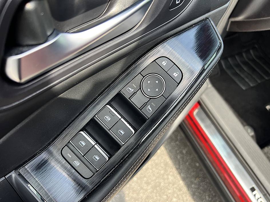 Certified Used 2023 Scarlet Ember Tintcoat Nissan SL image 21