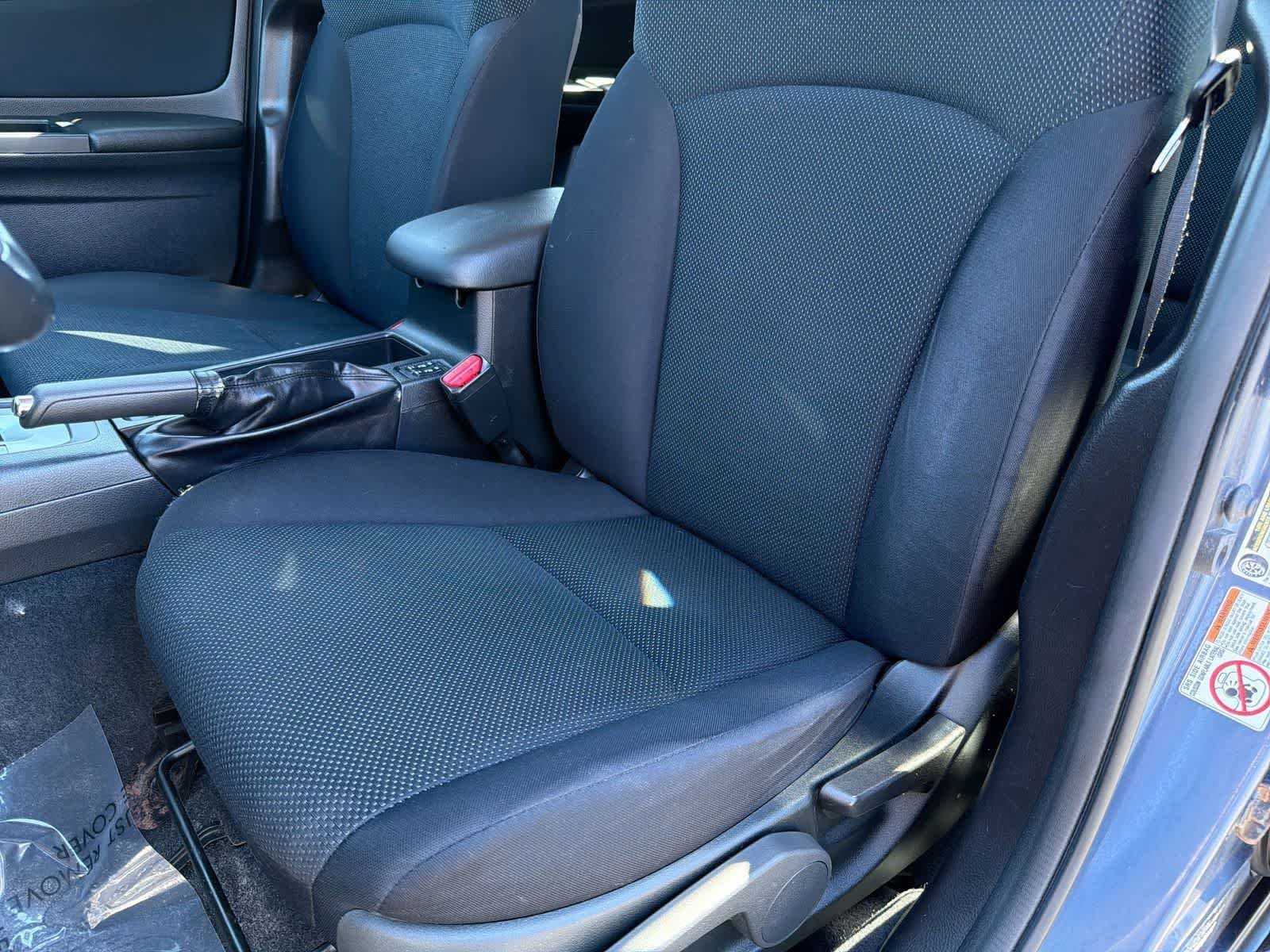 Used 2013 Marine Blue Pearl Subaru 2.0i Premium image 17