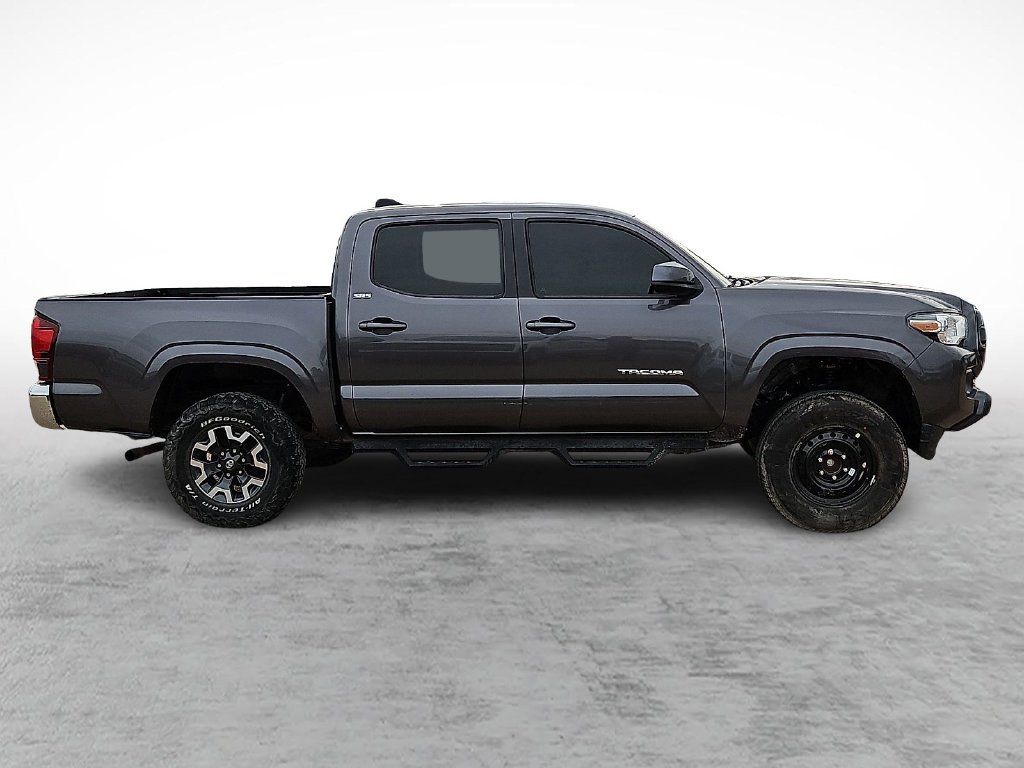 Used 2022 Magnetic Gray Metallic Toyota SR5 image 12