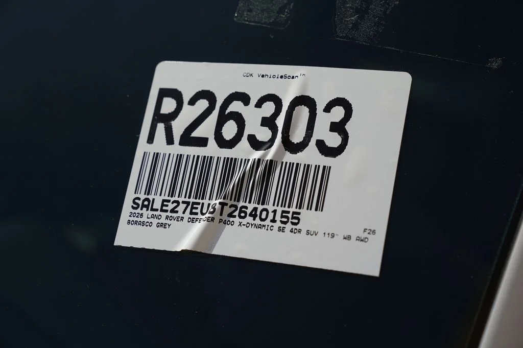 Used 2026 Gray Land Rover X-Dynamic SE image 31
