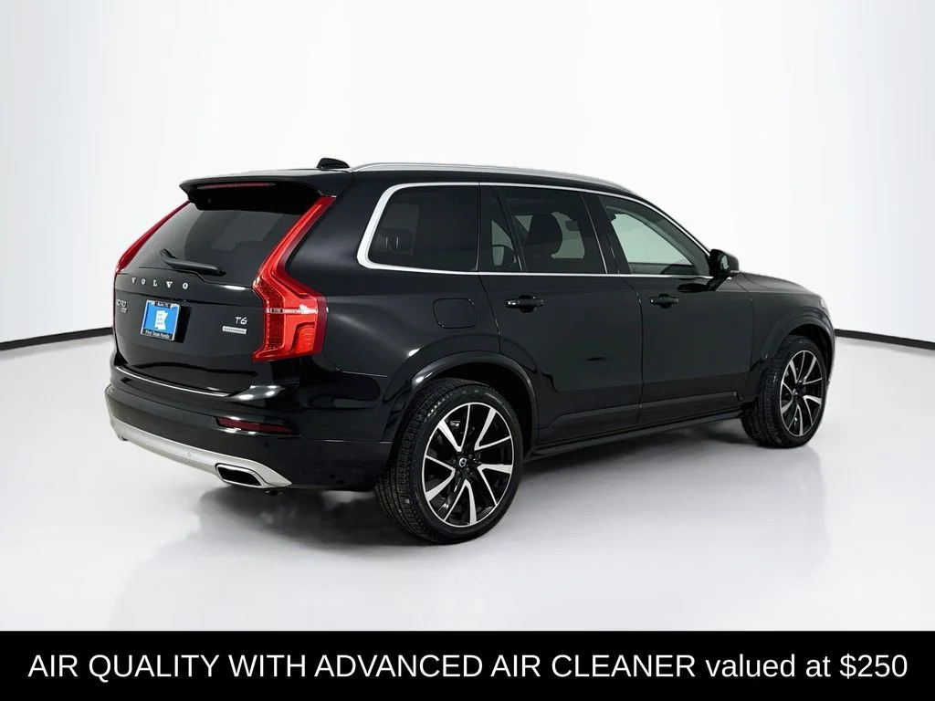 Used 2021 Onyx Black Metallic Volvo T6 Momentum image 8